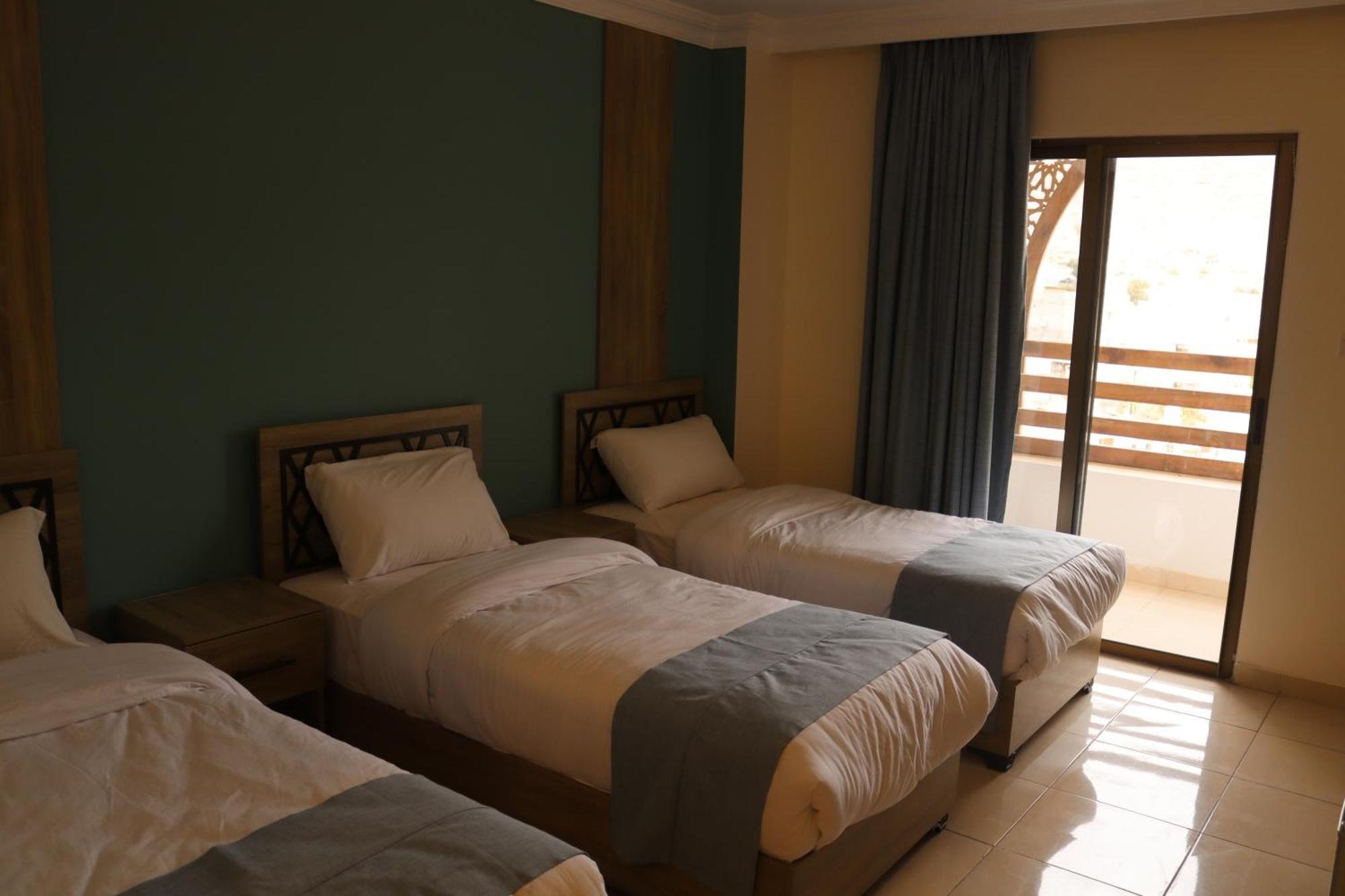 Mariam Boutique Hotel Aqaba Exterior foto